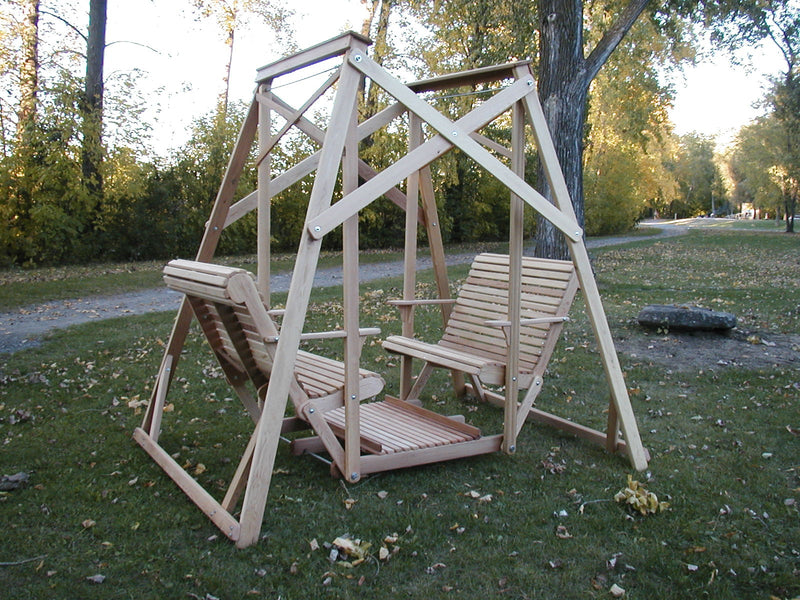 Wooden Classic Garden Swing in Clear Cedar, Unstained